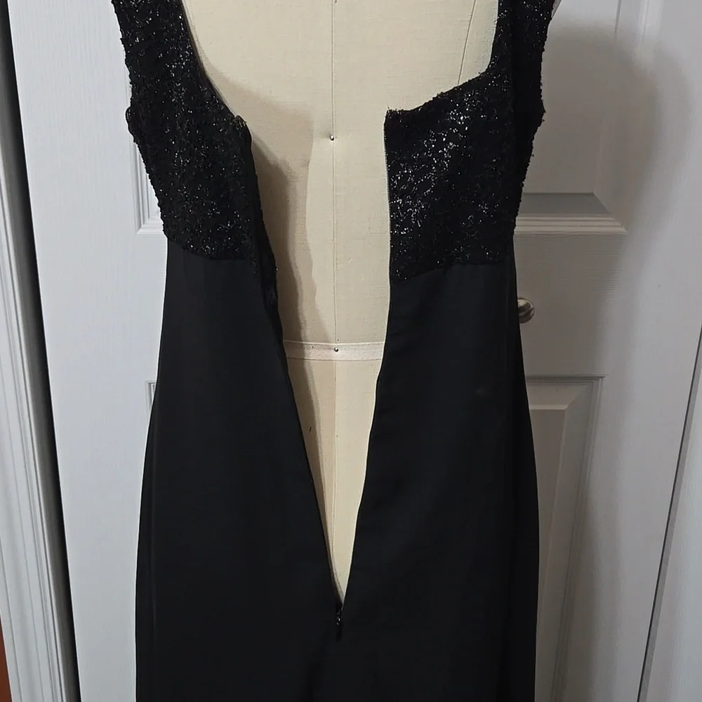 Rhapsody Black Evening Gown - Picture 8 of 10